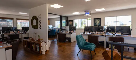 Image de Agence Point Com - Agence web | Réseaux sociaux & Référencement | Graphisme & Impression