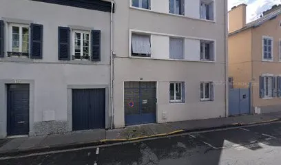 Image de COM IL FAUT...