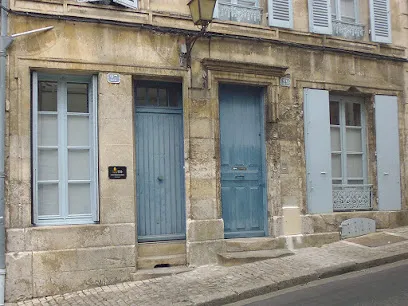 Image de ECOLE DE GRAPHISME YELLOW EGG