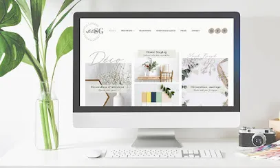 Image de Emilie BRIOSCA graphiste webdesigner